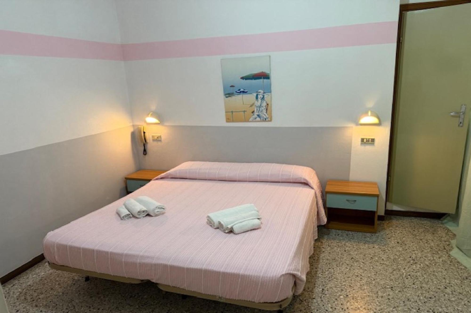 Hotel Nives Rimini Eksteriør bilde