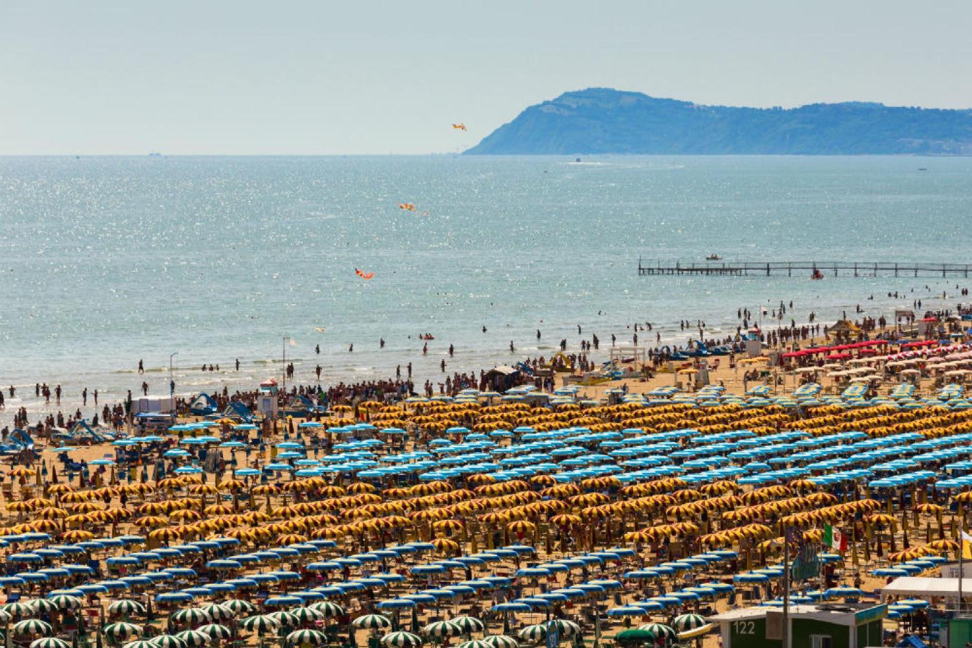 Hotel Nives Rimini Eksteriør bilde