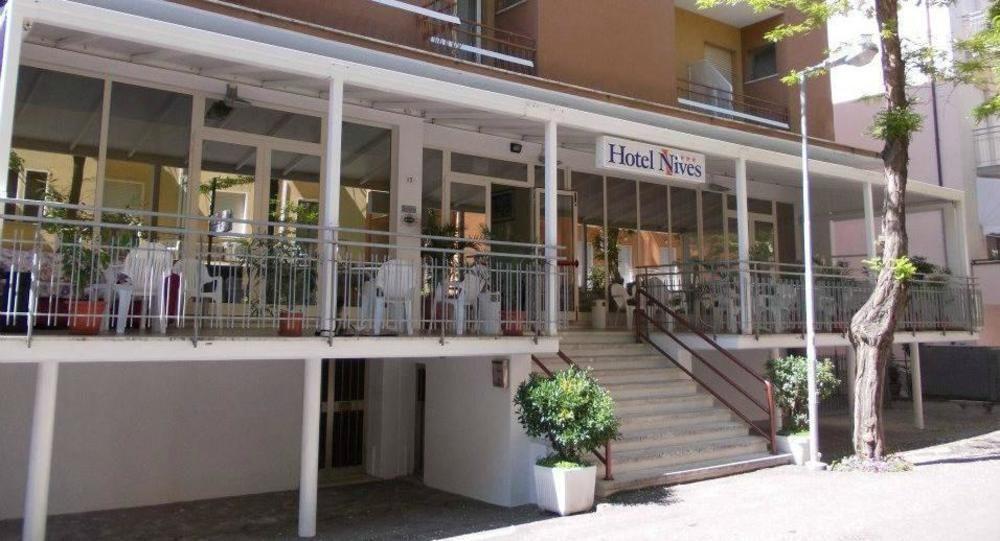 Hotel Nives Rimini Eksteriør bilde